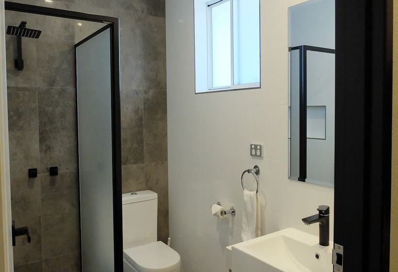 فندق على الطريق Barooga River Gums Motor Inn