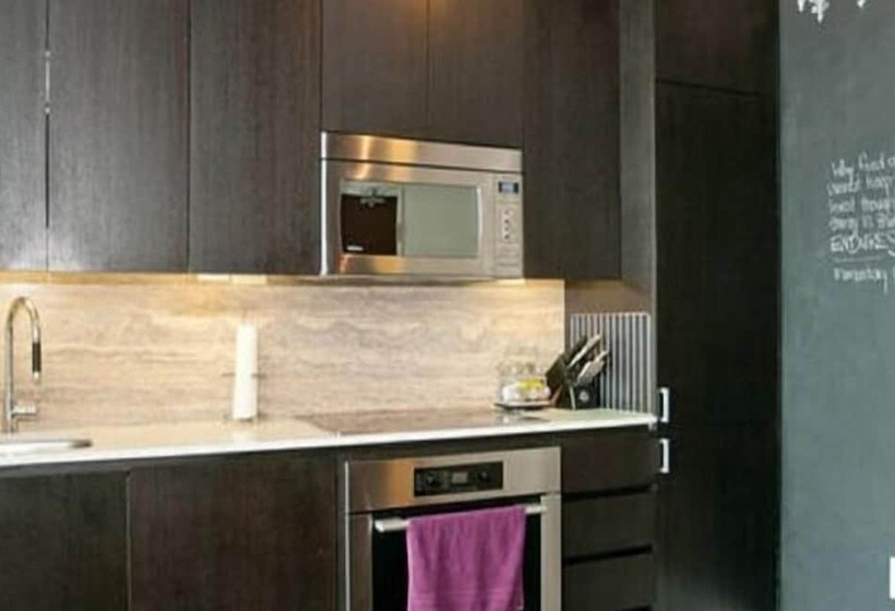 Nge Stays Downtown Suite Lake View