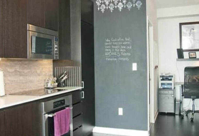 Nge Stays Downtown Suite Lake View