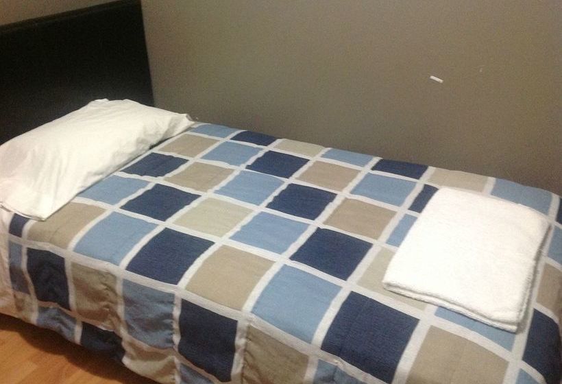 Oxford Furnished Apartments, Mississauga