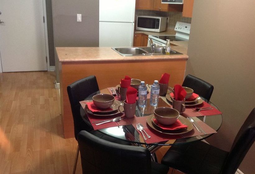 Oxford Furnished Apartments, Mississauga