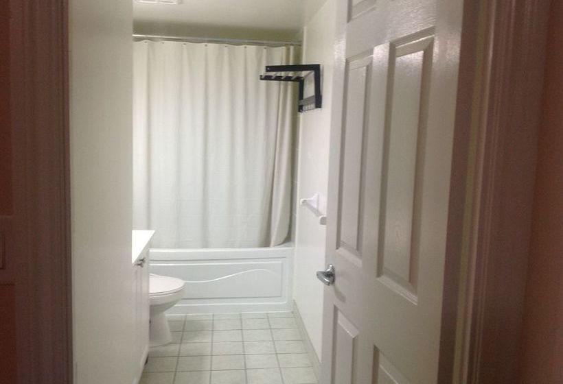 Oxford Furnished Apartments, Mississauga