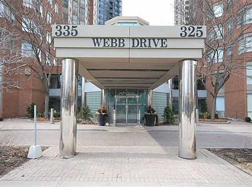 Oxford Furnished Apartments, Mississauga