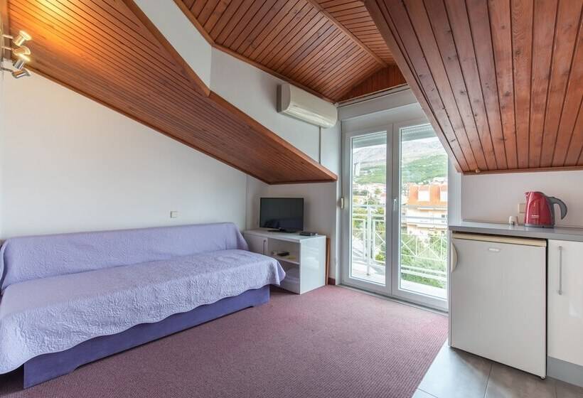 펜션 Beachfront Villa Mediteran