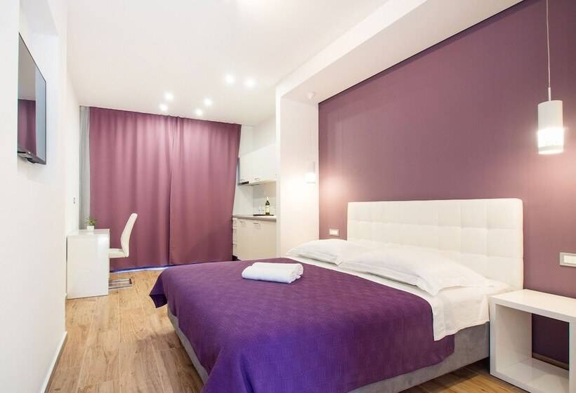 펜션 Beachfront Villa Mediteran