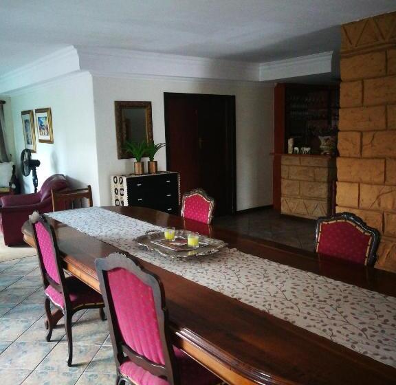 פנסיון Condor House Luxury Room