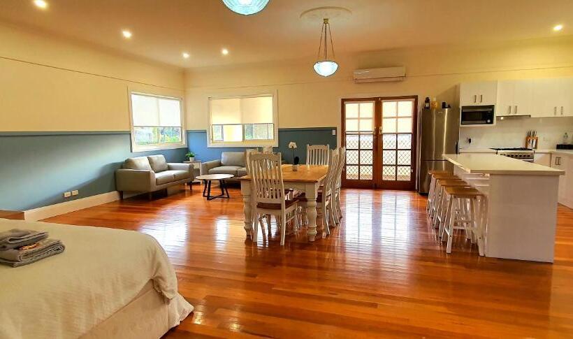 פנסיון Coppers Hill Private Accommodation