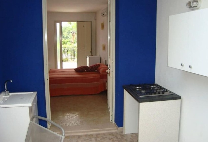 پانسیون Residence Alba De Rio