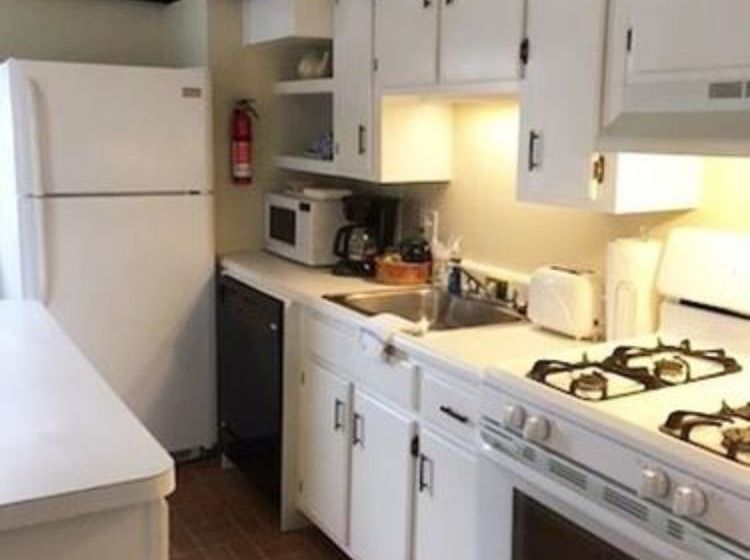 بنسيون The Market Street Inn