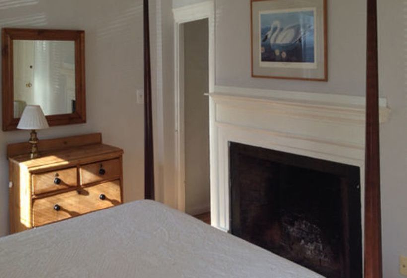 بنسيون The Market Street Inn