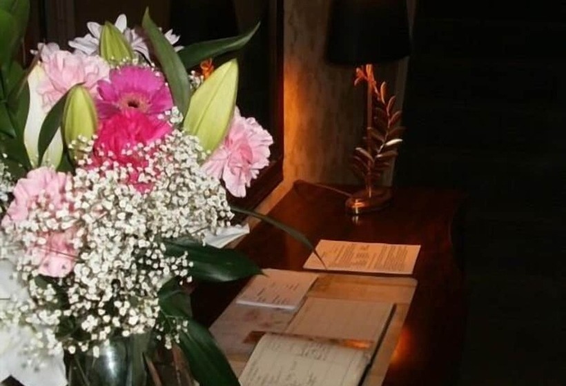 Пансион Yacht Bay View