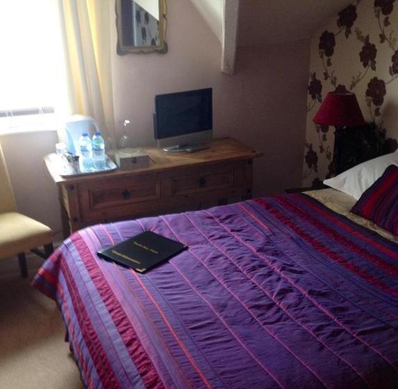 Пансион Yacht Bay View