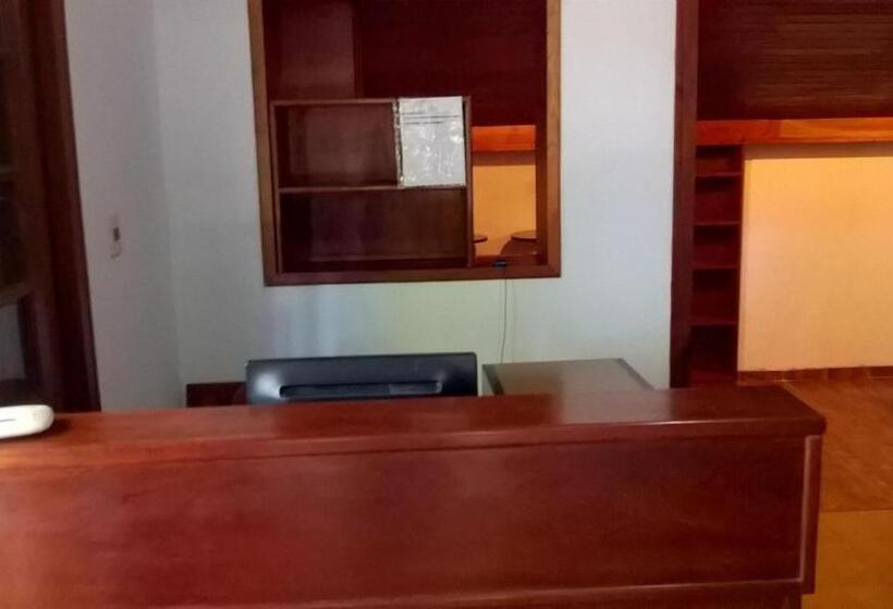 Petit Hotel Caraguata