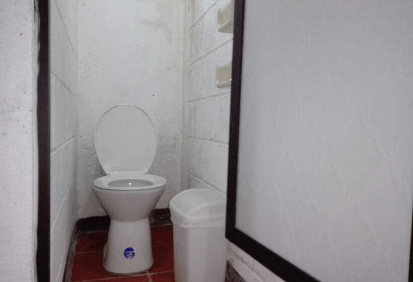 President House Hotel Hostel