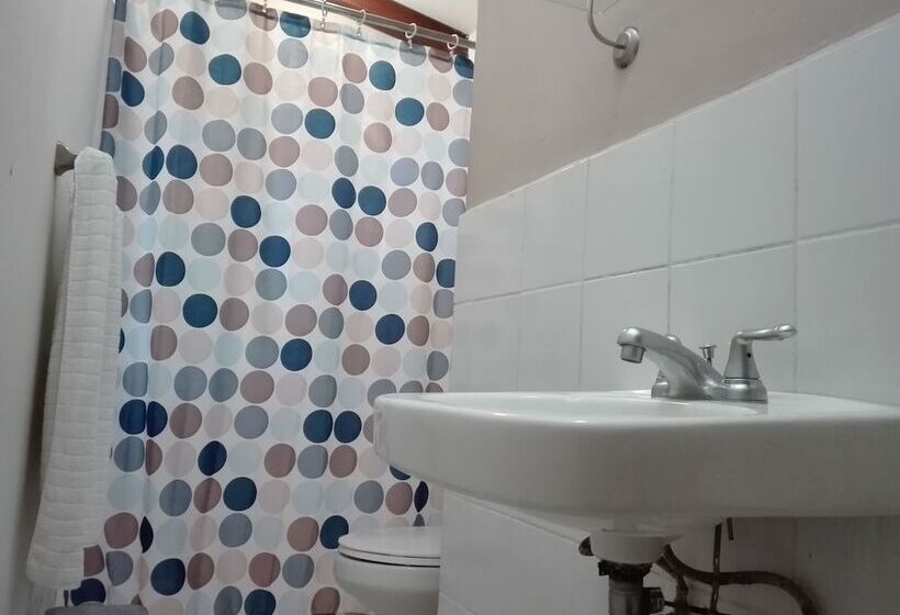 President House Hotel Hostel