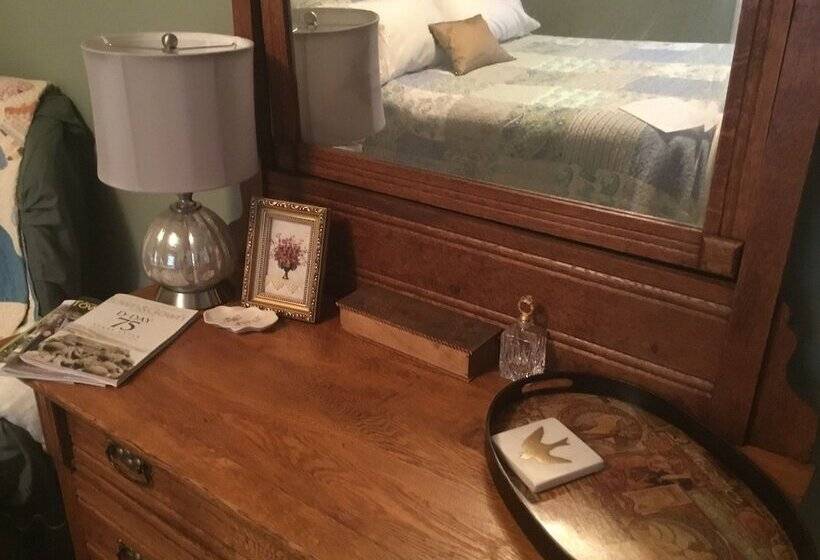 Riffles And Runs B & B