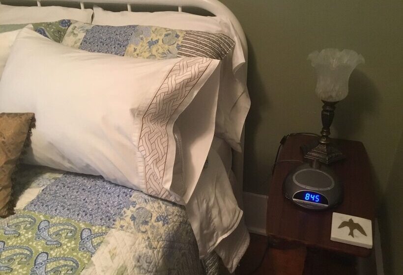 Riffles And Runs B & B