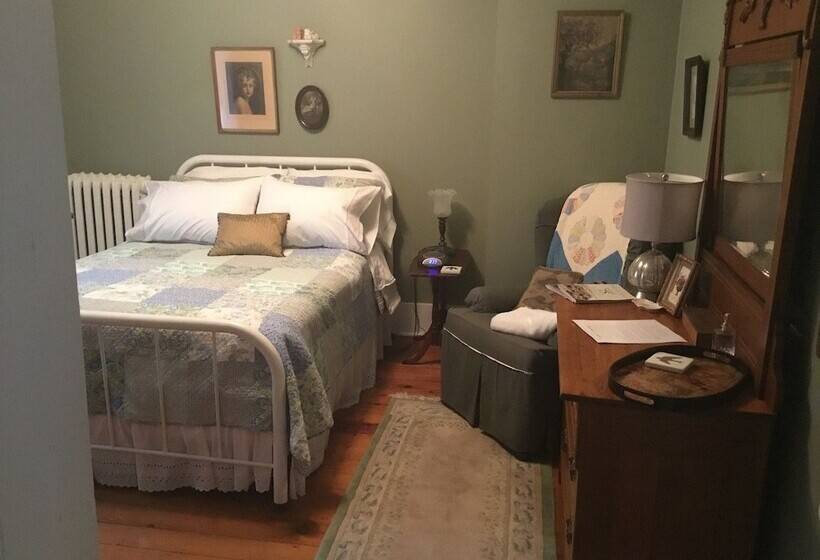 Riffles And Runs B & B