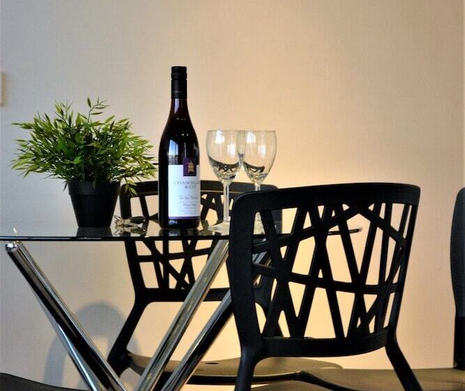 Royal Stays Apartments Clarendon St