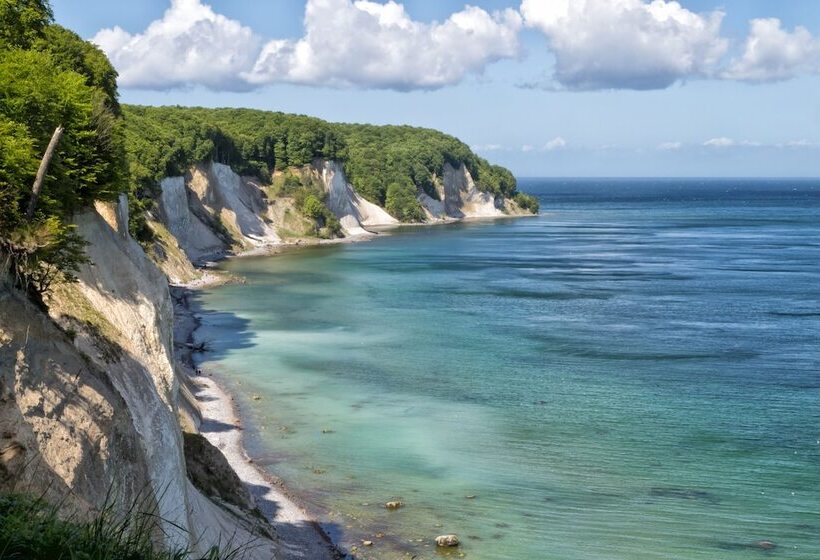 R&r Hotel Strandallee