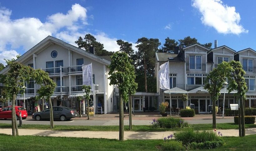 R&r Hotel Strandallee