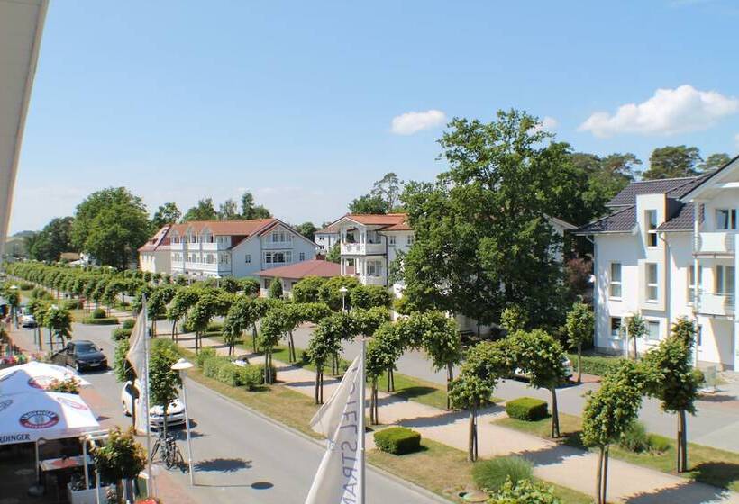 R&r Hotel Strandallee