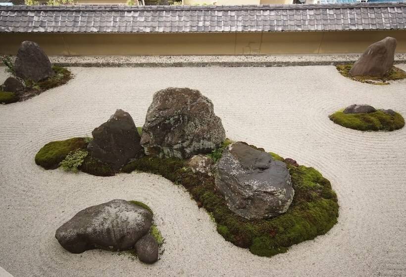 Рёкан Breezbay Shuzenji