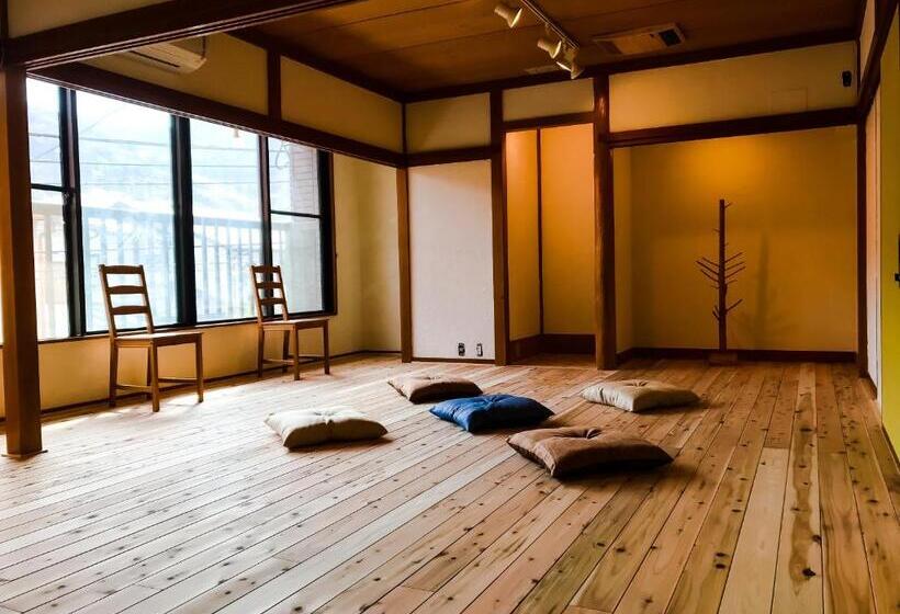 ريوكان Yugawara Retreat Goen No Mori