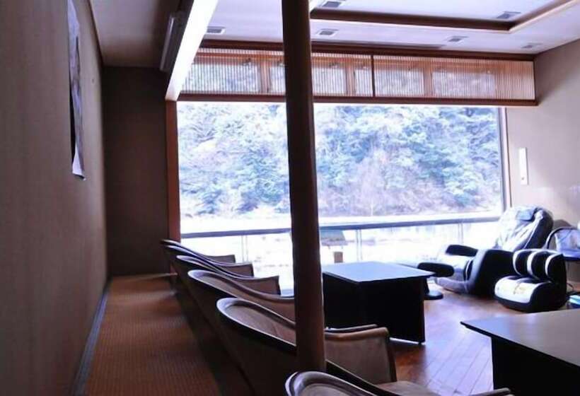 ریوکان Shisuikaku Toufuya