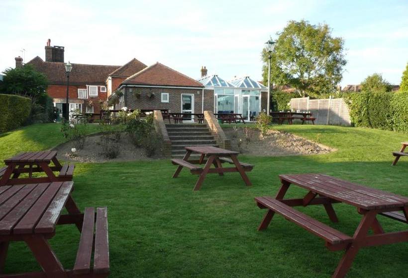 The Bear Inn And Burwash Motel