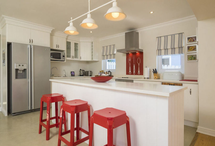 Thesen Islands Holiday House