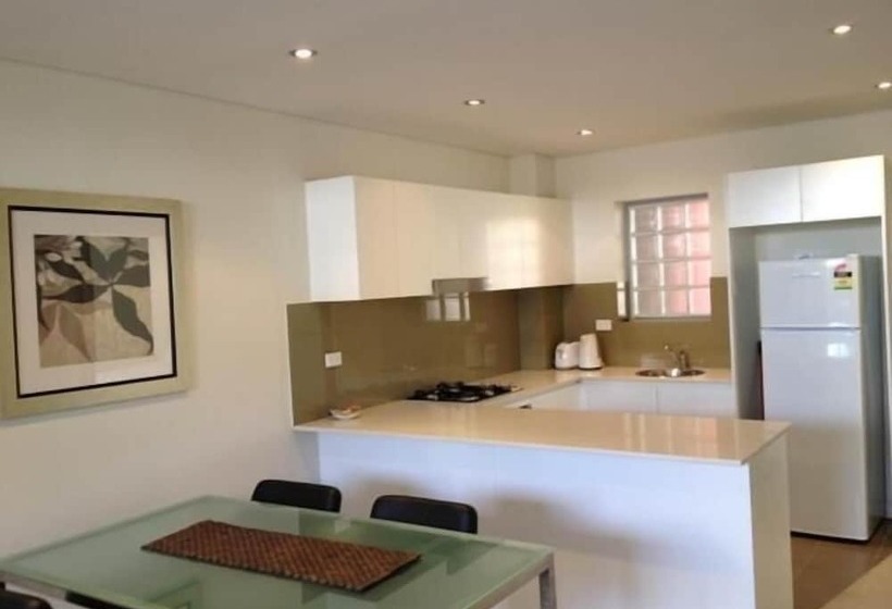 Wyndel Apartments   Encore