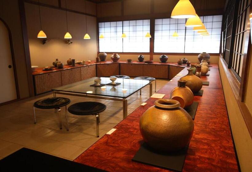 Yoyokaku Ryokan