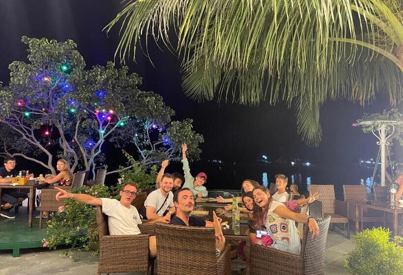 هاستل Lepont Cat Ba Bungalow