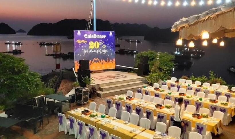 هاستل Lepont Cat Ba Bungalow