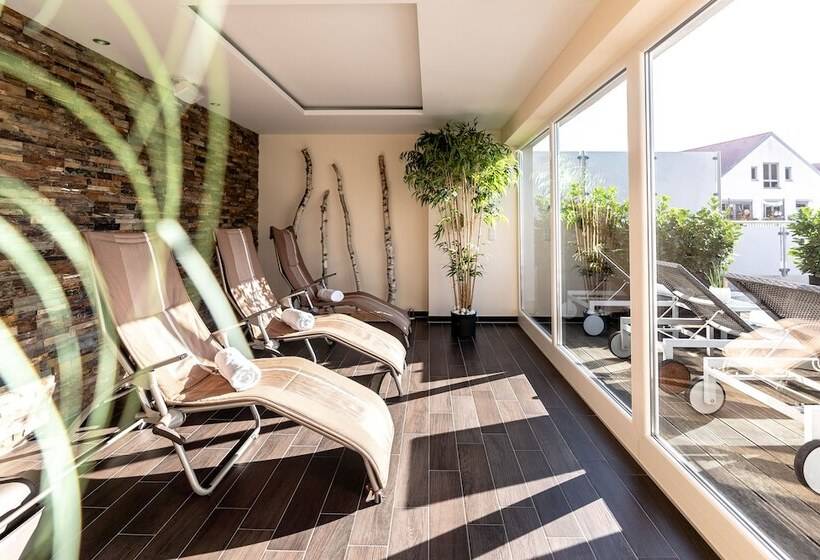 Altstadthotel Guesthouse Die Galerie