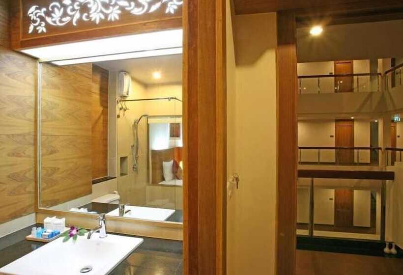 Baan Saikao Plaza Hotel & Service Apartment