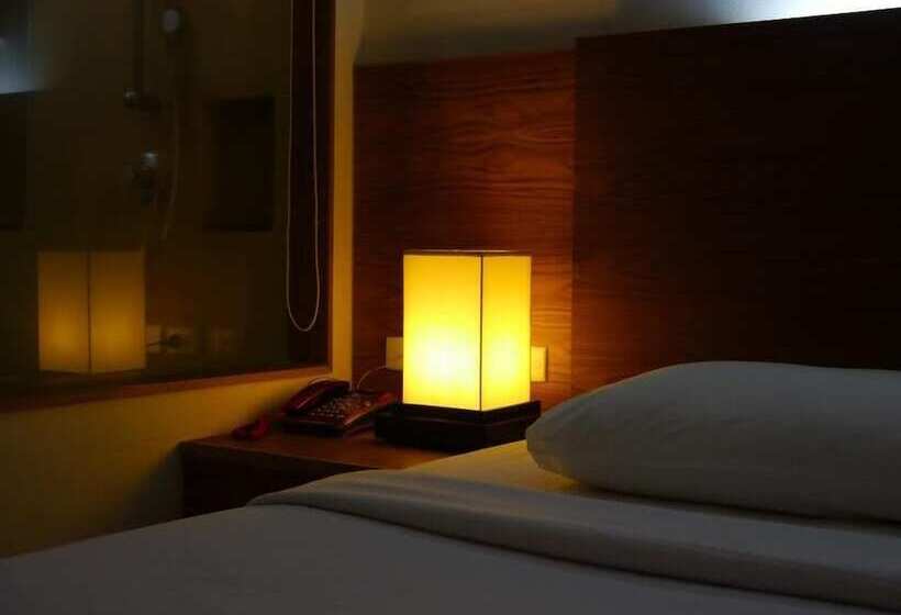 Baan Saikao Plaza Hotel & Service Apartment