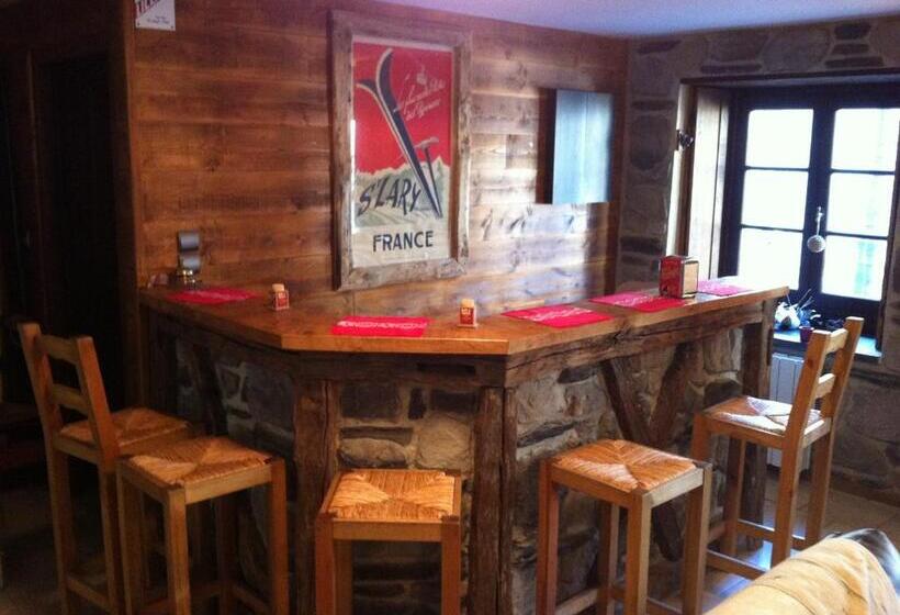 住宿加早餐  Au Chant Des Marmites