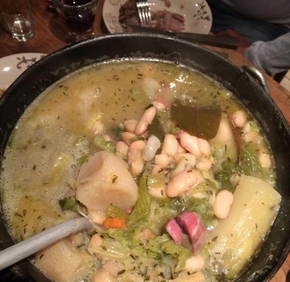 住宿加早餐  Au Chant Des Marmites