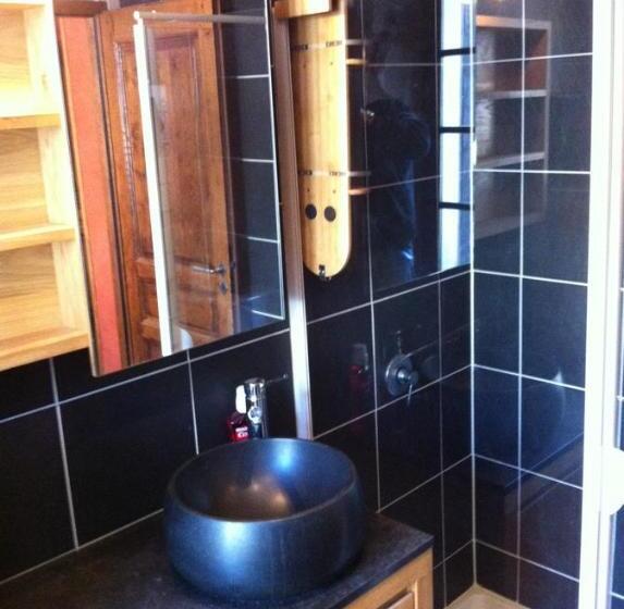 住宿加早餐  Au Chant Des Marmites