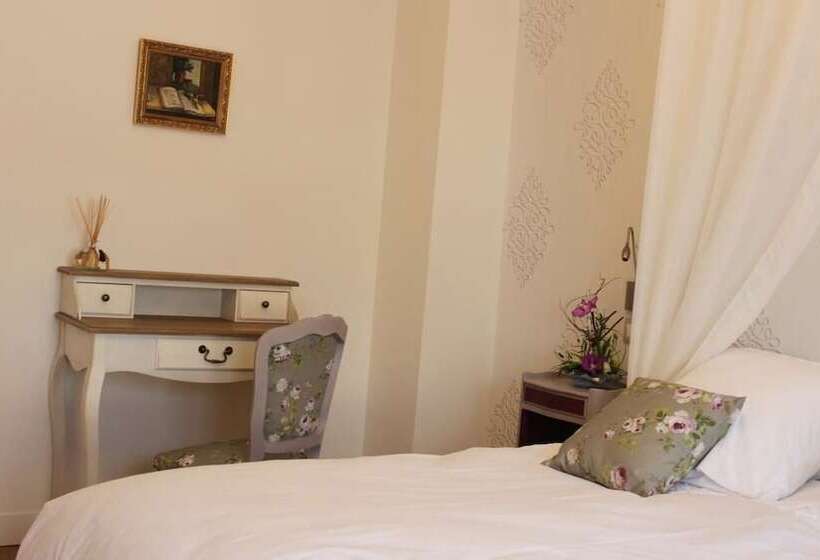 مبيت وإفطار Au Coeur De Beauvais