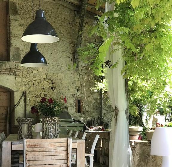 Bed and Breakfast Au Septième Sens