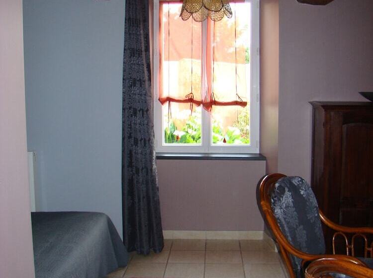 ベッドアンドブレックファースト Chambres D Hôtes Les Laitières