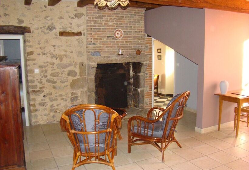 ベッドアンドブレックファースト Chambres D Hôtes Les Laitières