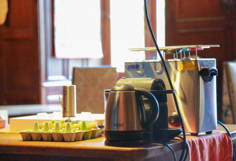 ベッドアンドブレックファースト Château De La Frogerie