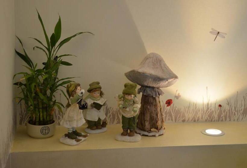 ベッドアンドブレックファースト Couette Et Cafe Creme