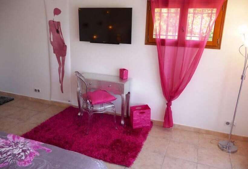 ベッドアンドブレックファースト La Bastide Des Selves