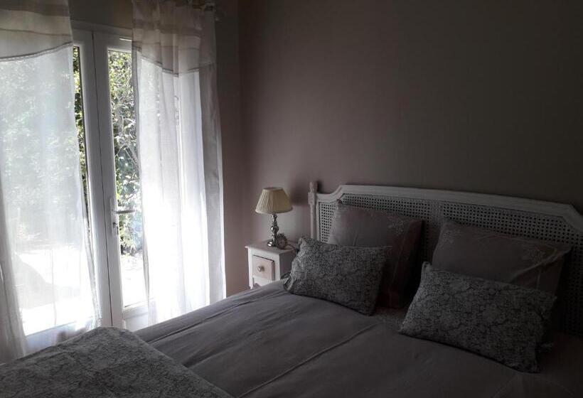 Bed and Breakfast La Bastide Du Bouchou