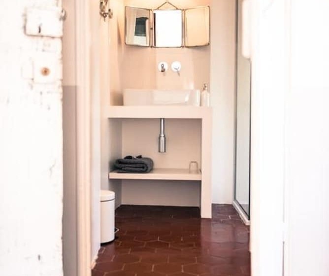 ベッドアンドブレックファースト La Chambre 21